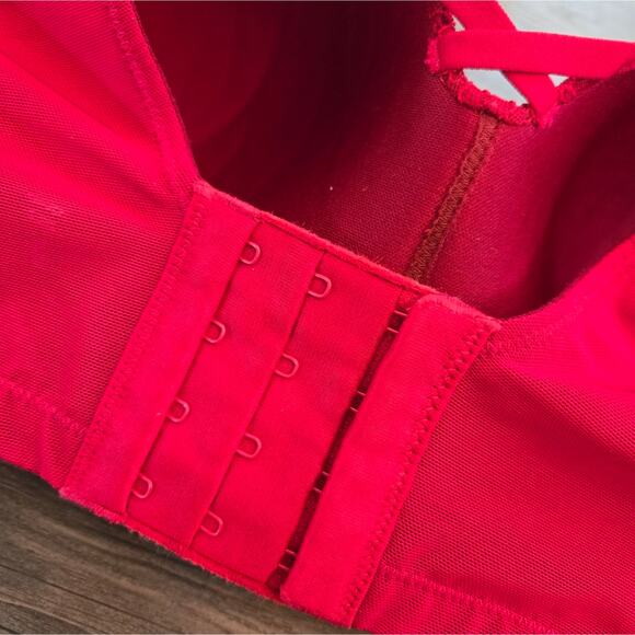 Torrid Wirefree Push Up Diamante Lace Straight Back Bra Size 42DDD - Picture 6 of 9